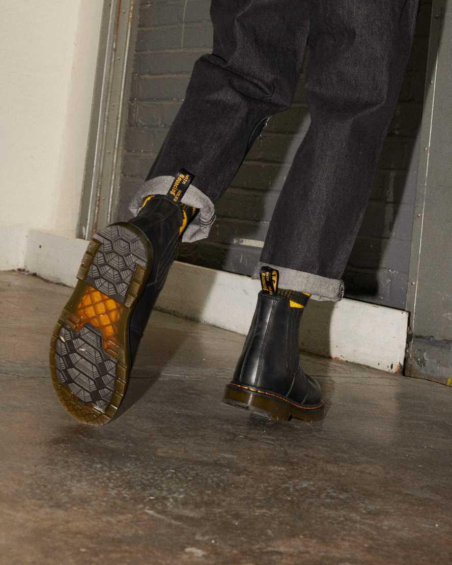 Botines Chelsea Dr Martens 2976 Wintergrip Leather Mujer Negras  España |  46102-XMNZ
