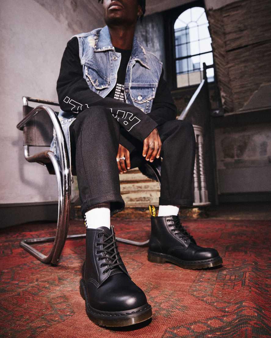 Botines Dr Martens 101 Smooth Leather Hombre Negras  España |  52690-ZHPS
