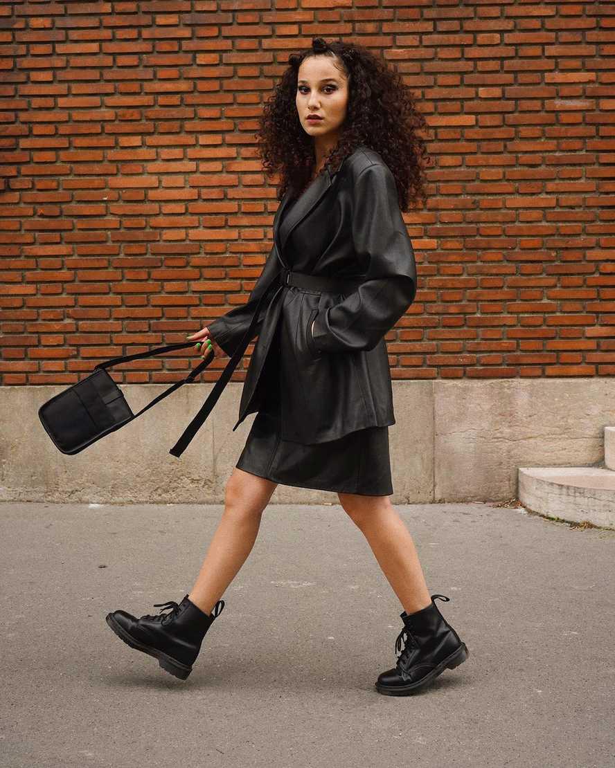 Botines Dr Martens 1460 Mono Smooth Leather Lace Up Mujer Negras  España |  29786-ZFSR