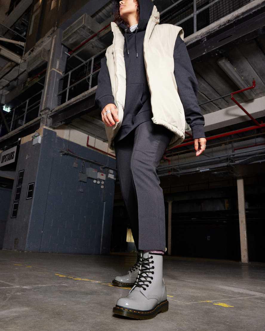 Botines Dr Martens 1460 Patent Leather Lace Up Mujer Gris  España |  30526-NJMF