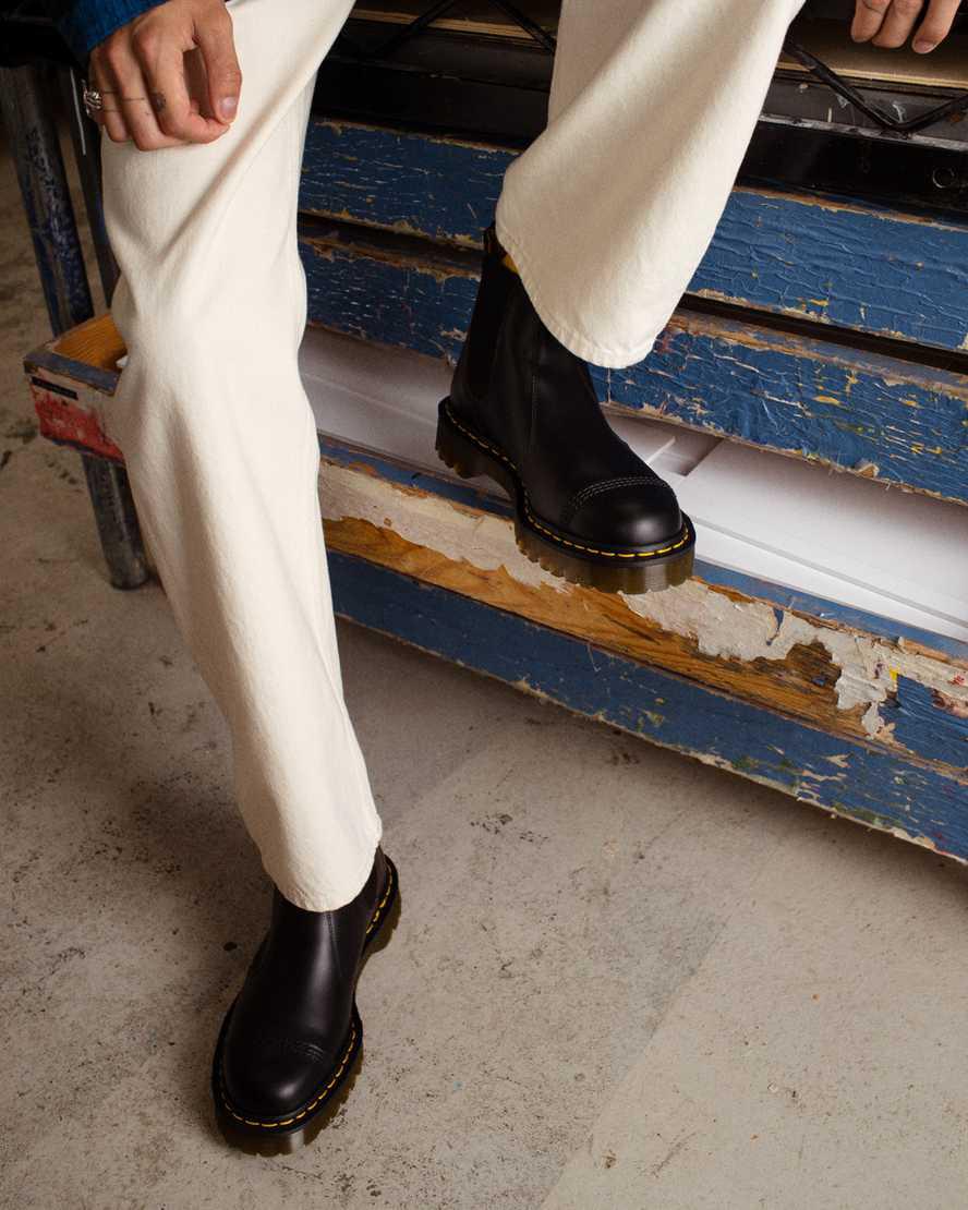 Botines Dr Martens 2976 Bex Made in England Toe Cap Chelsea Hombre Negras  España |  40625-WFLS