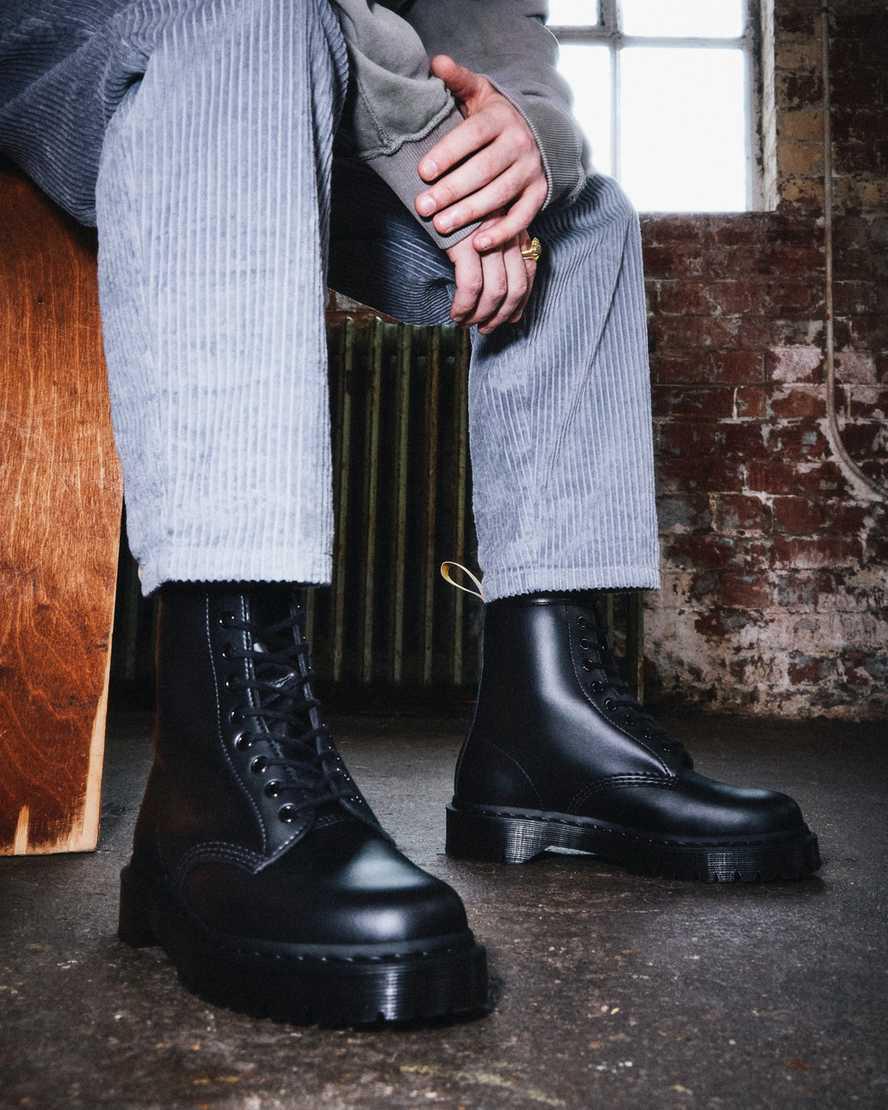 Botines Dr Martens Vegan 1460 Bex Mono Lace Up Mujer Negras  España |  83529-ETMN