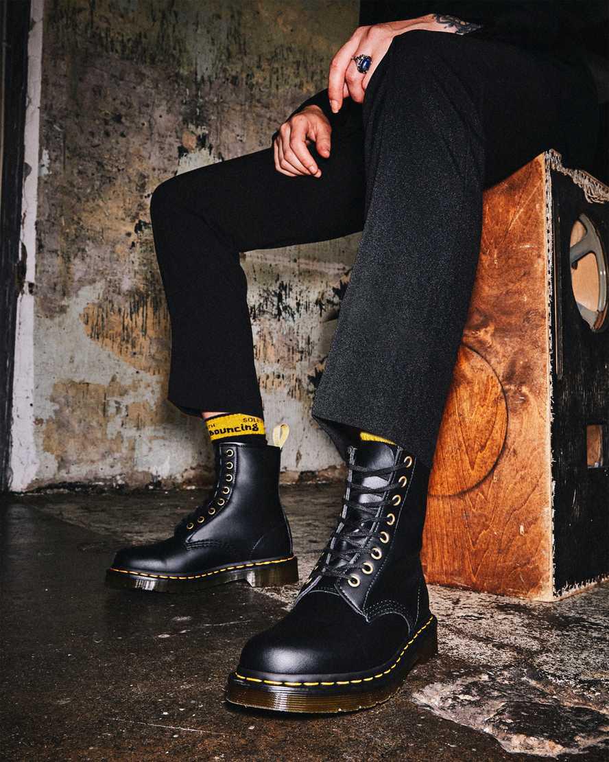 Botines Dr Martens Vegan 1460 Felix Lace Up Hombre Negras  España |  31029-SDOM