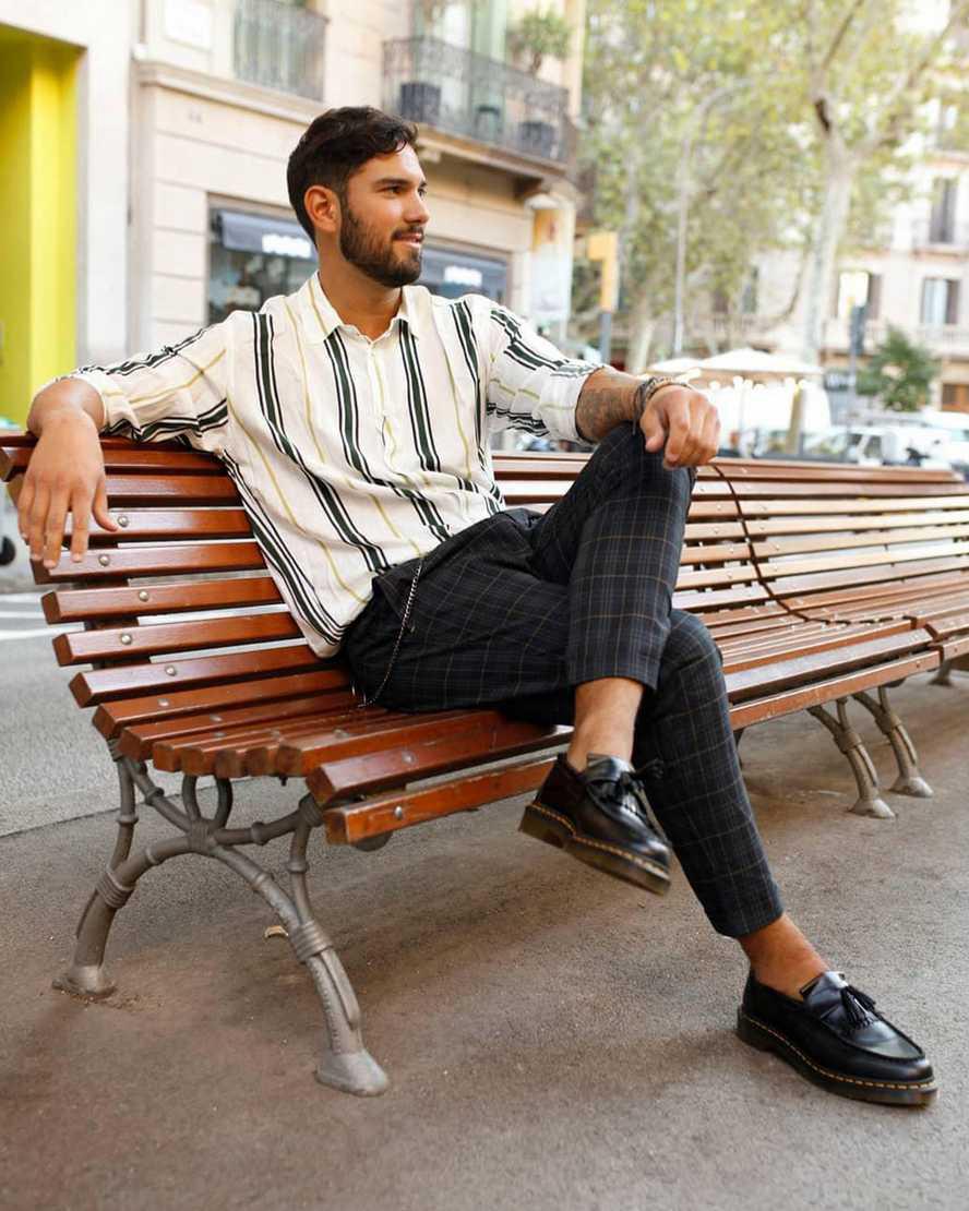 Loafers Dr Martens Adrian Yellow Stitch Leather Tassel Hombre Negras  España |  30514-SKWF