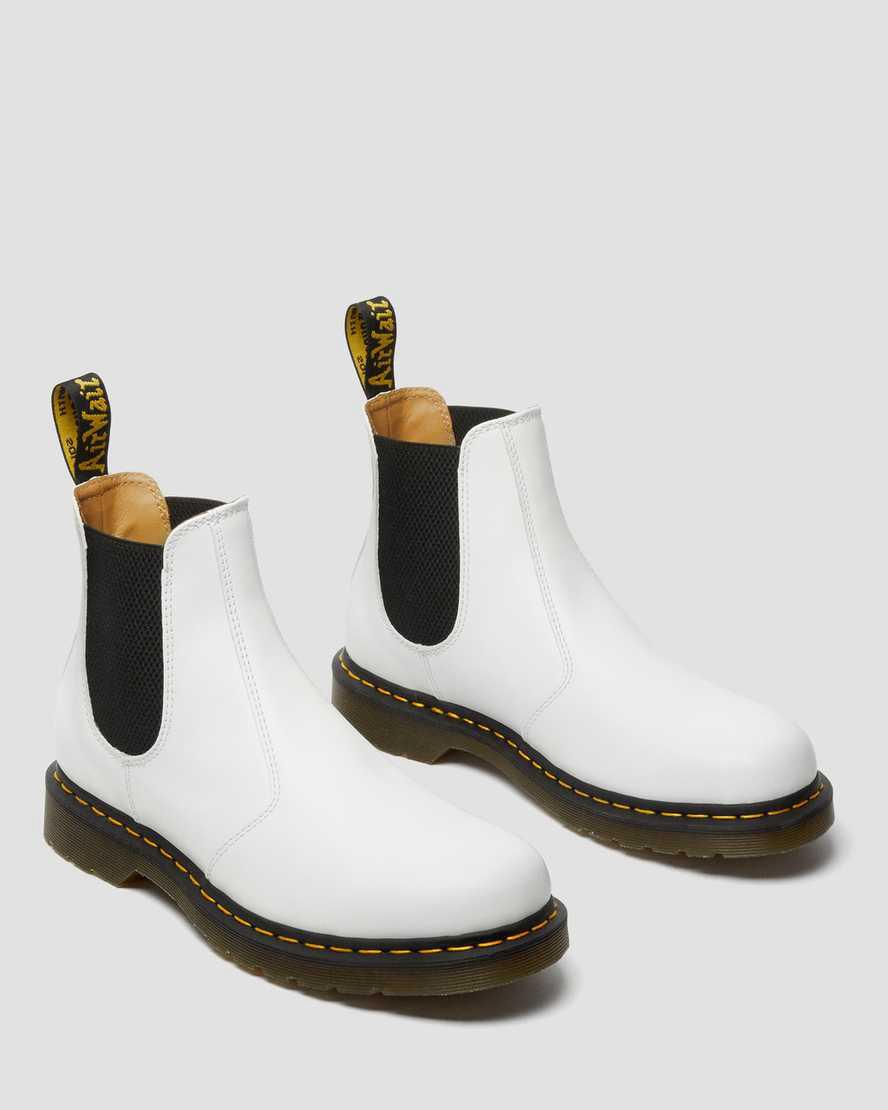 Originals Boots Dr Martens 2976 Yellow Stitch Smooth Leather Chelsea Mujer Blancas  España |  08235-EIOW