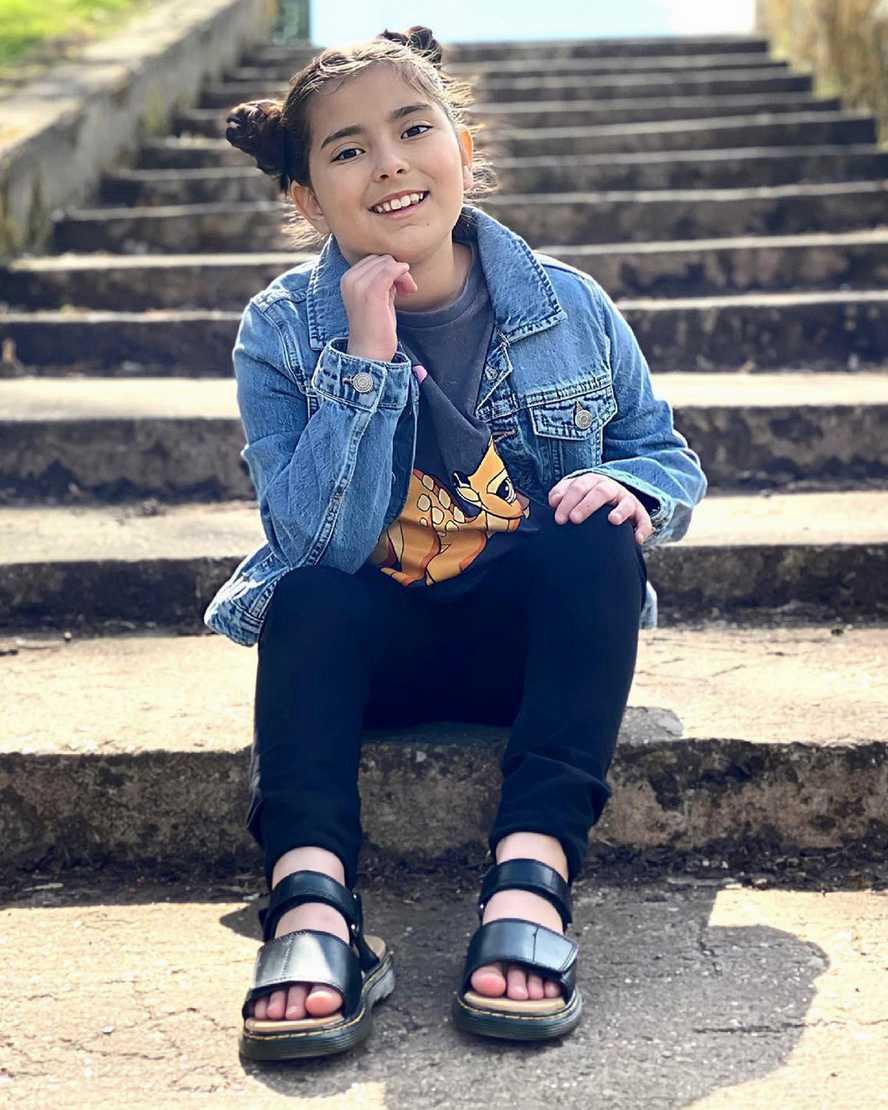 Sandalias Dr Martens Junior Romi Leather Velcro Niños Negras  España |  04793-SYTF