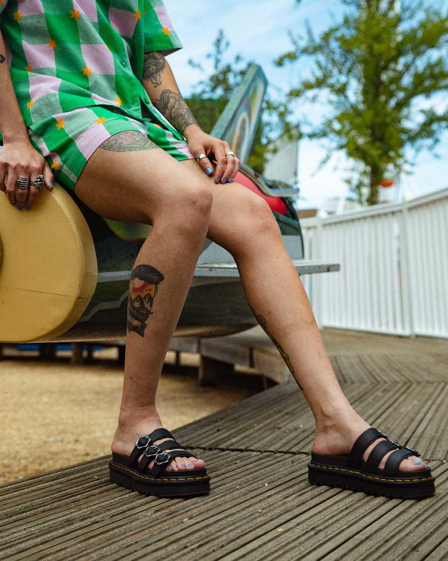 Sandalias de Plataforma Dr Martens Blaire Flower Buckle Leather Slide Mujer Negras  España |  95342-WHNY