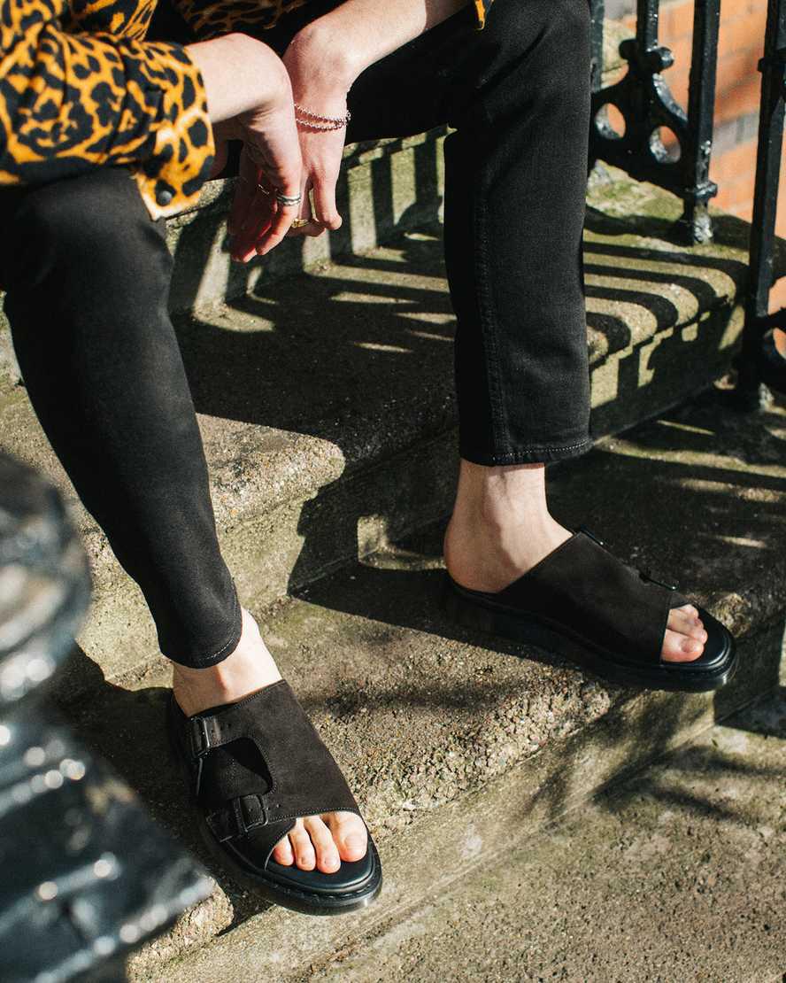 Chanclas Dr Martens Dayne Made in England Suede Mujer Negras  España |  05847-GTDU